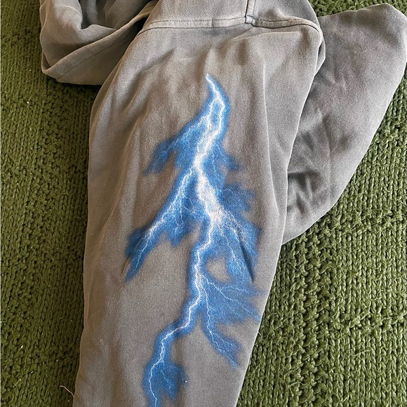 Darc Sport x Marvel’s Batman Hoodie - Picture 3 of 5